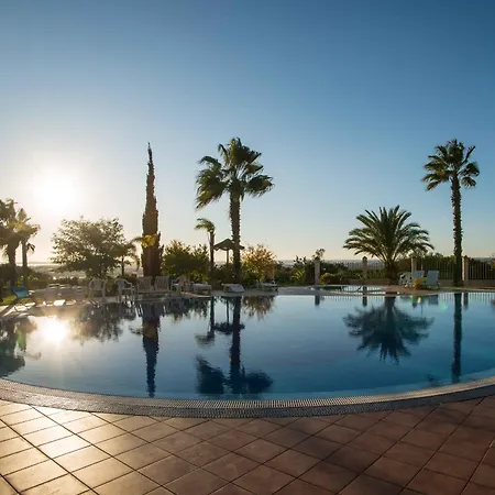 Elegant House With Pool By Homing * بورتيماو